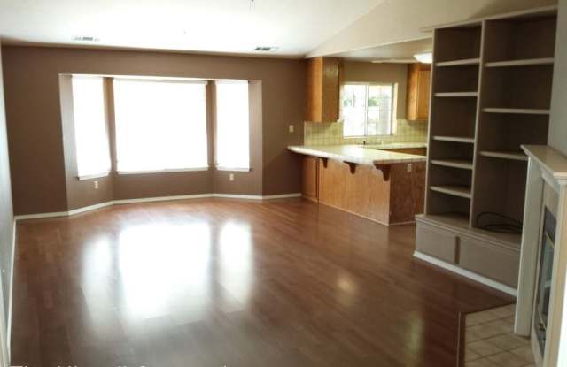 2177 Hacienda Gallery 4