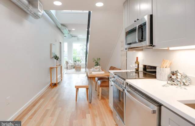 3925 GEORGIA AVE NW #7 Gallery 4