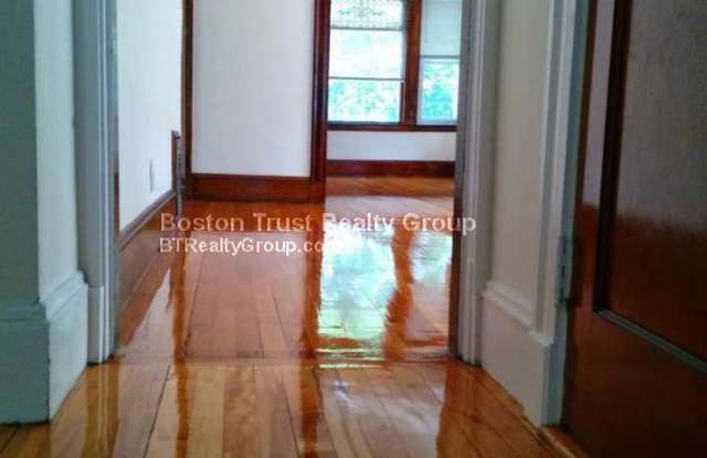 162 Beech St. Gallery 3