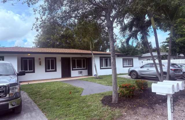 1801 NE 25th Avenue - 1801 Northeast 25th Avenue, Pompano Beach, FL 33062 1801 NE 25th Avenue - 1801 Northeast 25th Avenue, Pompano Beach, FL 33062