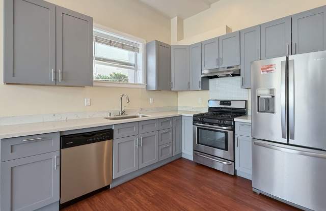 Remodeled Apartment in Bustling Cleveland Heights! Gallery 4