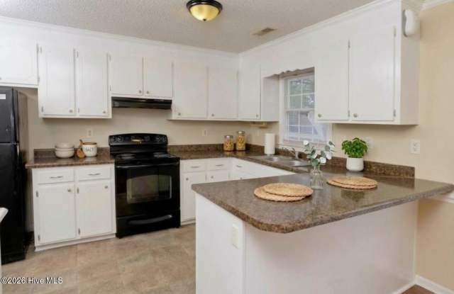 1111 Grovemont Drive Gallery 4