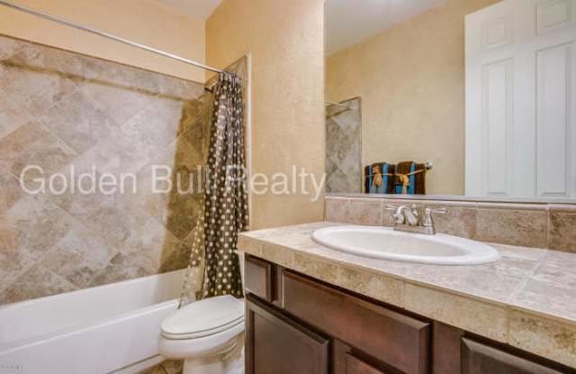 3558 East Windsor Drive Gallery 3