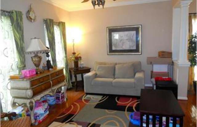 408 WINTER WALK DRIVE Gallery 3