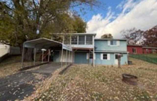 Remodeled 3-Bedroom, 2-Bathroom Home on – Near Blackman Lake - Wolcottville - 7510 East 620 South, LaGrange County, IN 46795