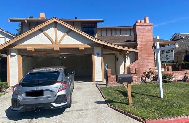 Large 4 Bedroom / 2.5 Bath House in Foster City! photos photos