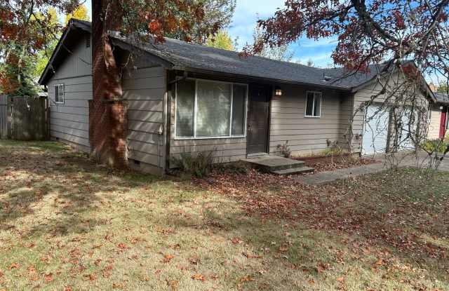 2-bedroom 1 bath duplex off River Rd! Gallery 3