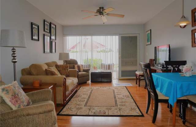 4337 TAHITIAN GARDENS Circle Gallery 4