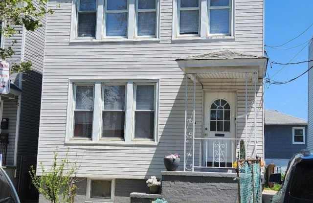 14 E Bidwell Ave Gallery 1