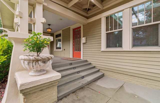 1107 W HORATIO Street Gallery 4