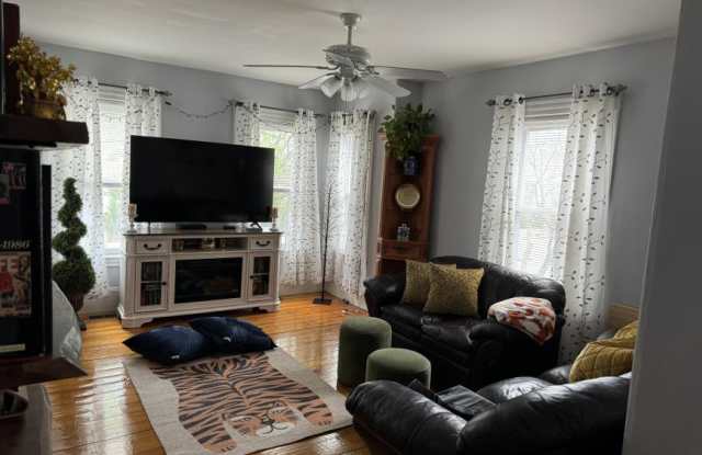 66 Brookside Ave. Gallery 3