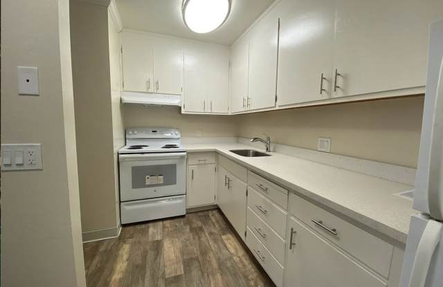 532 Bancroft photos photos