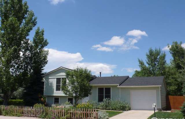 Charming Multi-Level Home in the Heart of Lafayette! - 1008 Harrison Drive, Lafayette, CO 80026