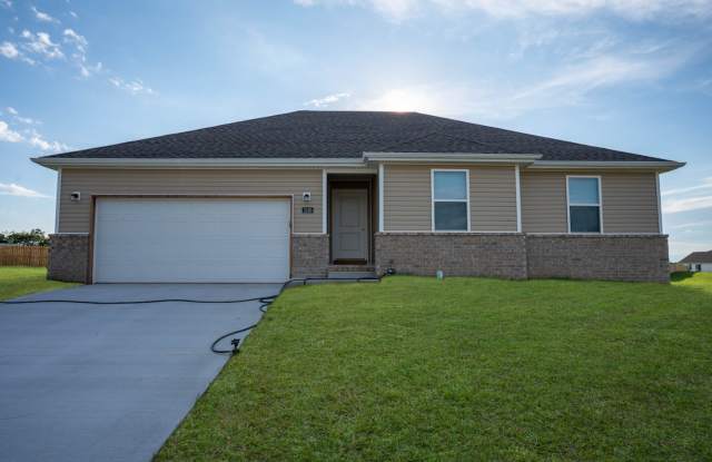 Brand new 3 bedroom home in Bolivar, MO photos photos