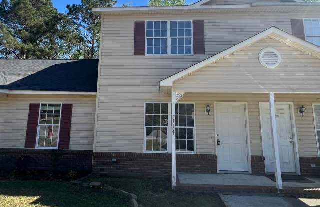 Beautiful 2 bedroom 2.5 bath town house located off Piney Green Road photos photos