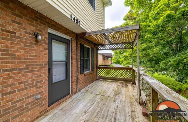 Recently Updated Home Near Virginia Tech Gallery 3
