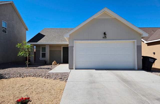 Open & Airy 3 Bedroom/2 Bath Home with Refrigerated Air photos photos