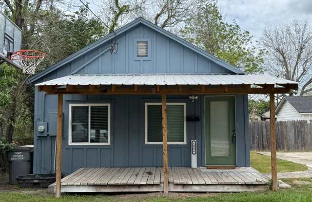 Available Now Near Downtown! photos photos