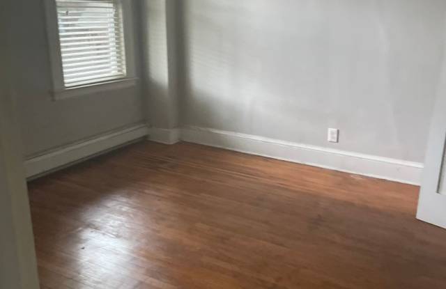 16 Evergreen Avenue photos photos