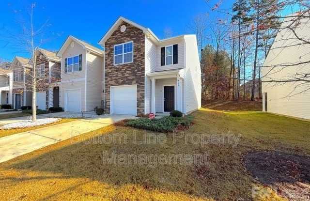 6104 Guildford Hill Lane - 6104 Guildford Hill Lane, Charlotte, NC 28215