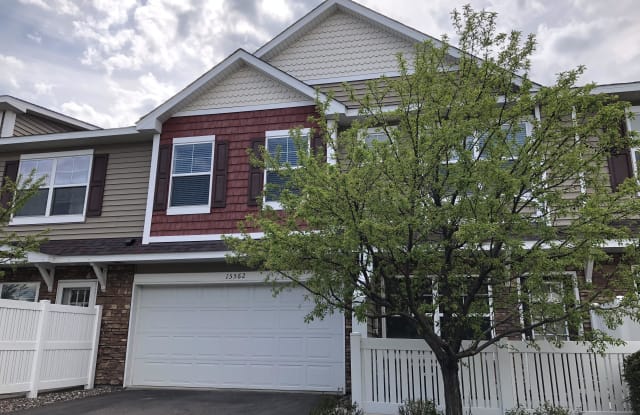 15562 60th Avenue North - 15562 60th Avenue North, Plymouth, MN 55446