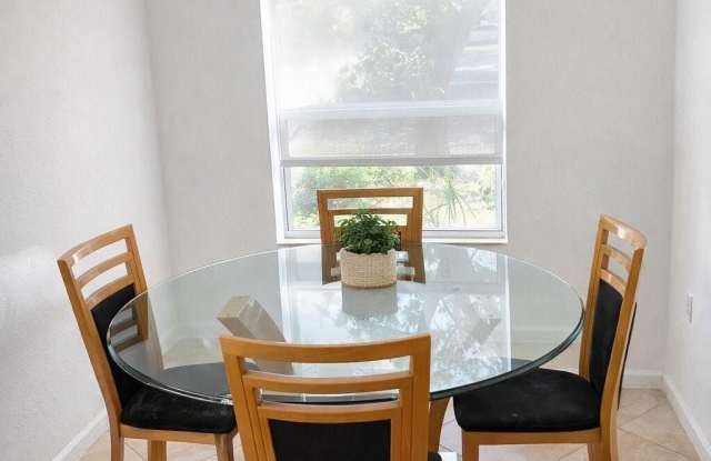 2521 NW 31st Court unit: 2521 photos photos