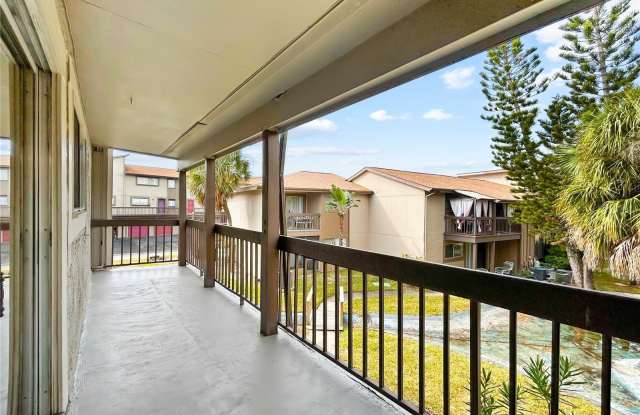 6336 NEWTOWN CIRCLE Gallery 2