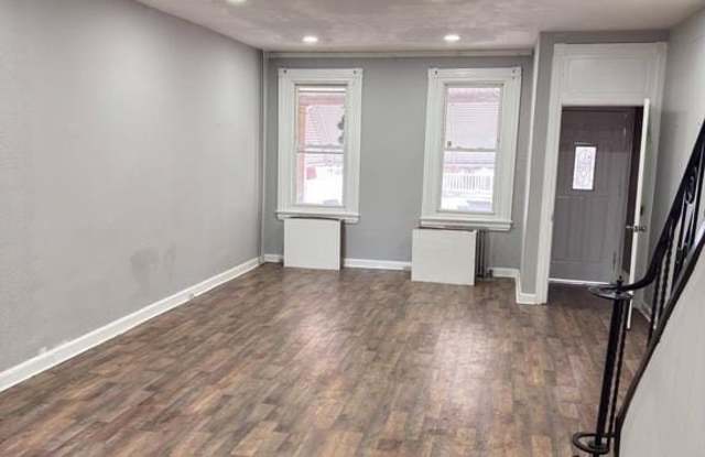 249 E OAK STREET photos photos