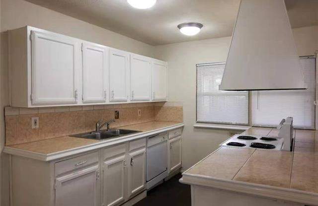 4936 Wheeler Drive Gallery 2
