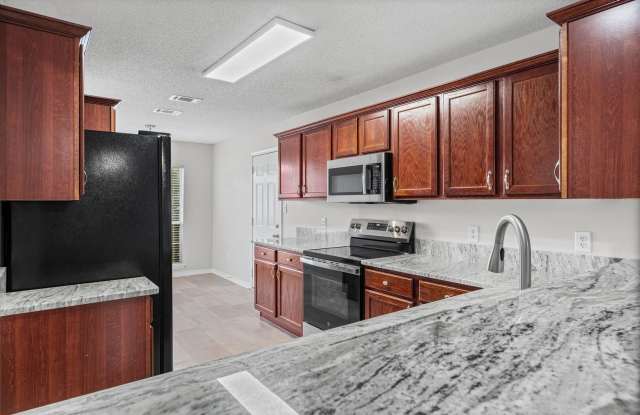 Updated West Mobile Rental Gallery 4
