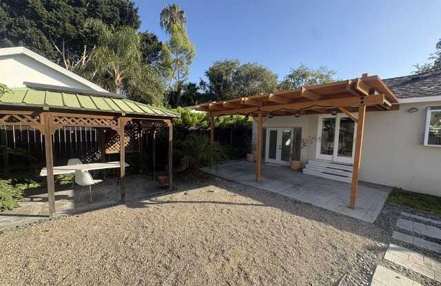 223 Lillian Place Gallery 3