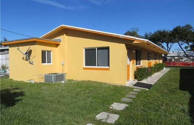 50 SE 6 ST  #A photos photos
