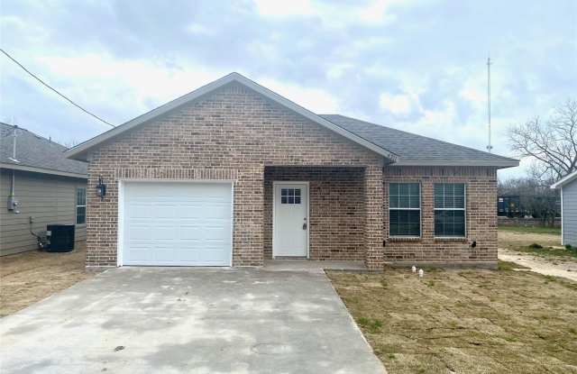 4311 Spencer Street photos photos