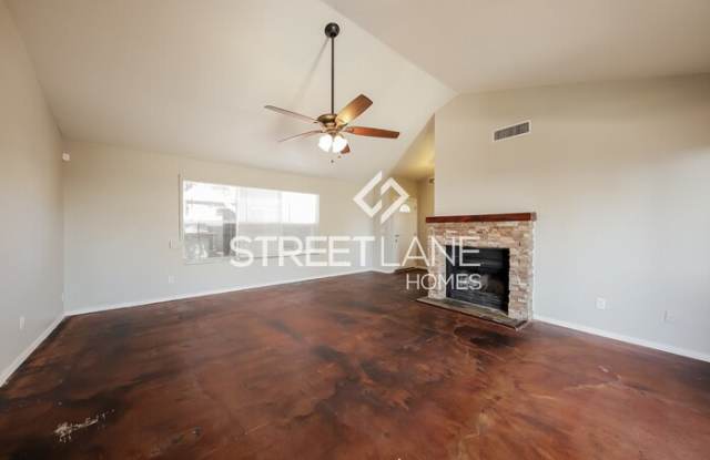 7749 West Paradise Drive Gallery 2