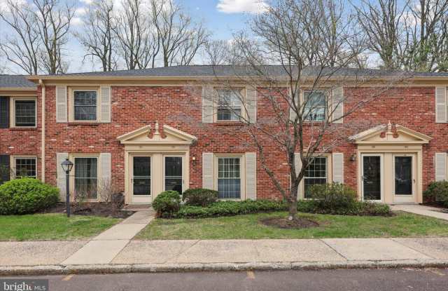 128 MACKLENBURG Drive photos photos 128 MACKLENBURG Drive photos photos