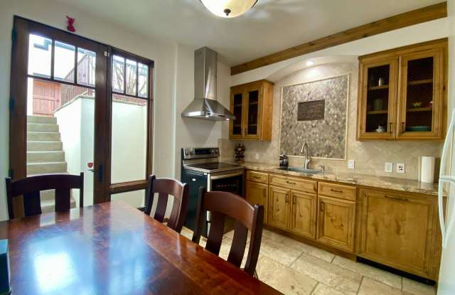 Lower-Level unit with 2 Bedrooms and 2 Bathrooms photos photos