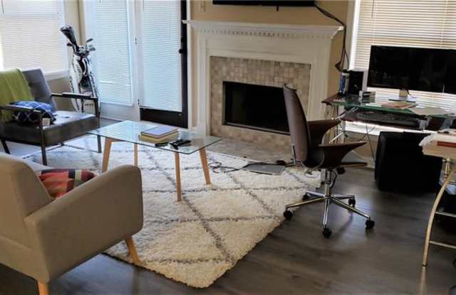 515 Mcgill Park Avenue NE Gallery 2