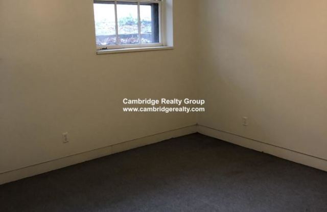 17 Berkeley St. Gallery 4