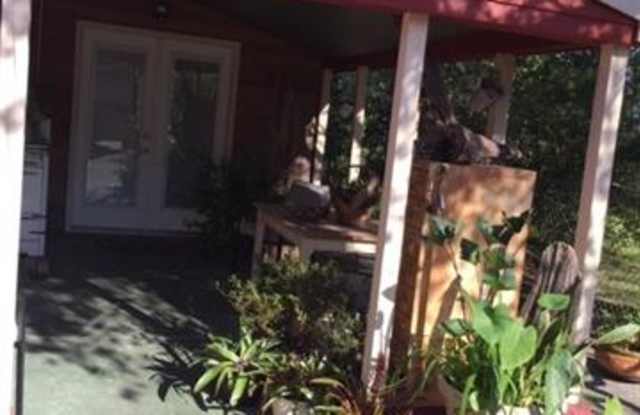 279 SONIAT Avenue - 279 Soniat Avenue, Harahan, LA 70123