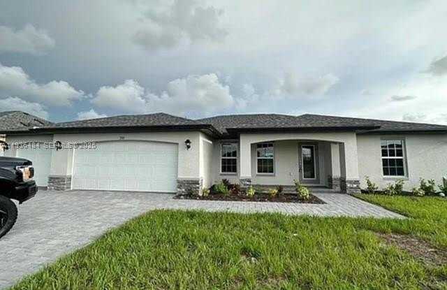 208 NW 7 Ter photos photos 208 NW 7 Ter photos photos