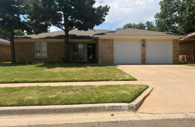 Charming 4 Bedroom in The Meadows photos photos