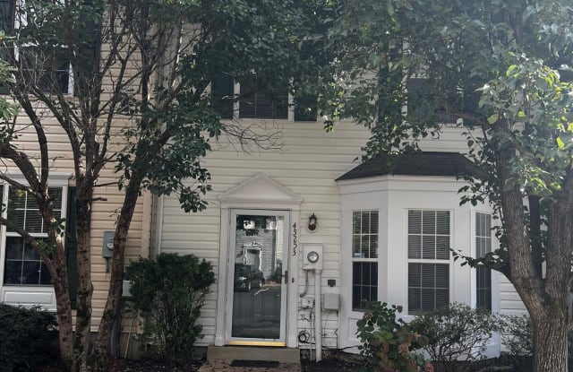 45253 WOODSTOWN WAY - 45253 Woodstown Way, California, MD 20619