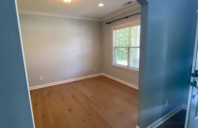 124 Little Bay Drive Gallery 2