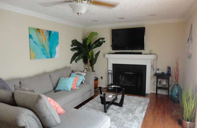 4855 WOODIE COURT Gallery 4