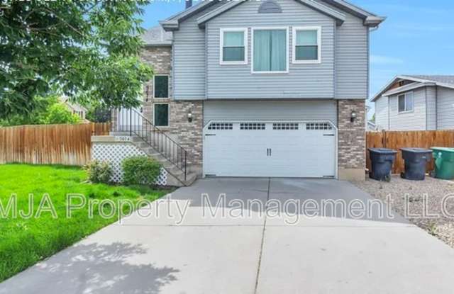 5674 Magic Isle Lane photos photos