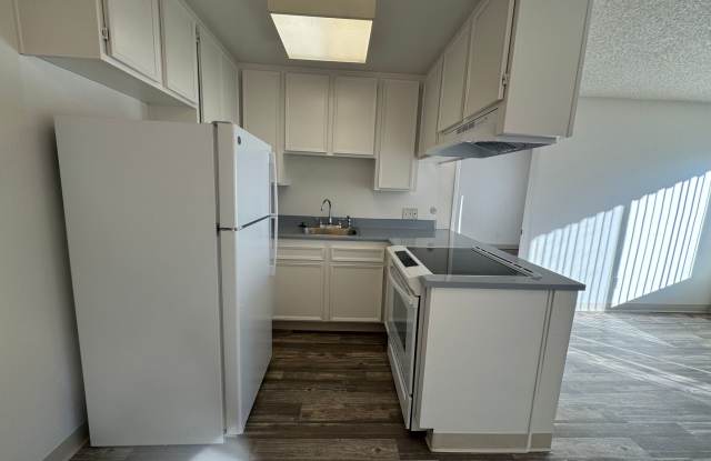 Welcome Home to La Casa Balboa +55 Community - 1 Month OFF FIRST FULL MONTH!! photos photos