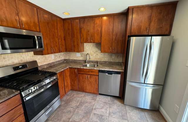 2712 CARTER FARM COURT Gallery 4