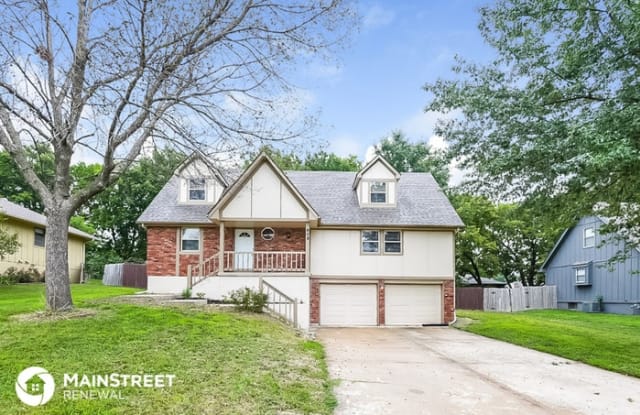 908 Northeast 3rd Street - 908 Northeast 3rd Street, Blue Springs, MO 64014