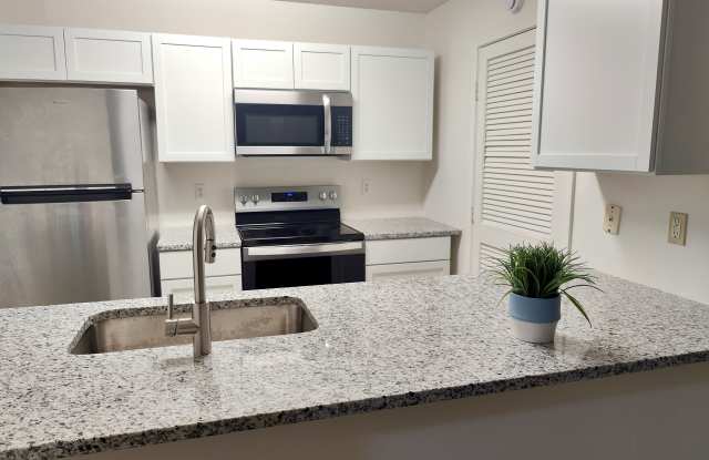 4015 Overland Drive - 1 Gallery 3