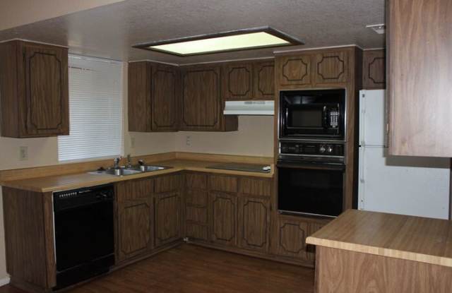 4633 East Caballero Street - 4633 East Caballero Street, Mesa, AZ 85205